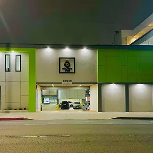 Motel Deluxe Hawthorne/ Lax, Hawthorne