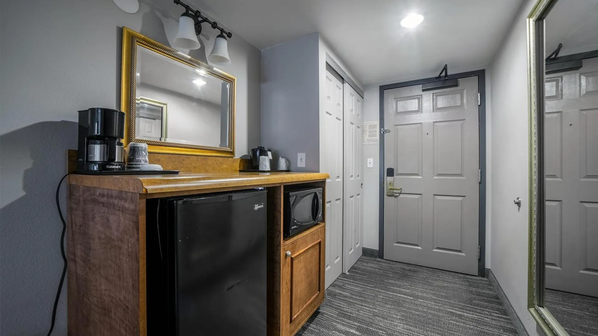 Country Inn & Suites By Radisson, Ontario At Ontario Mills, Ca Hotel